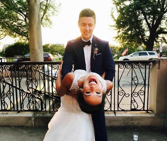 Joyful wedding dip finish